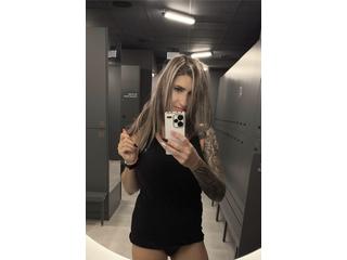 Click to chat with model Martinecka01